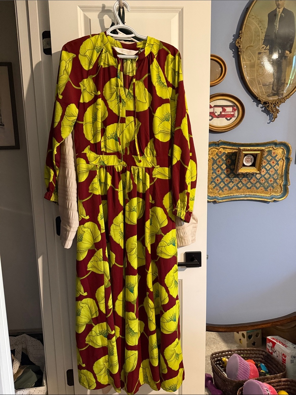 Carla Rockmore collection S Bright Floral Print Long Sleeve Maxi Dress